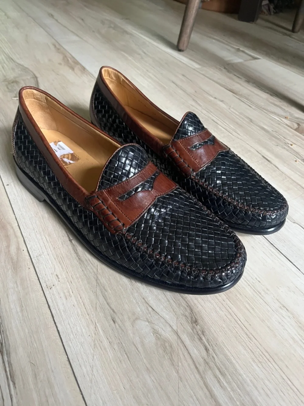 Johnston & Murphy two toned leather penny loafers Men's Black and Brown Woven